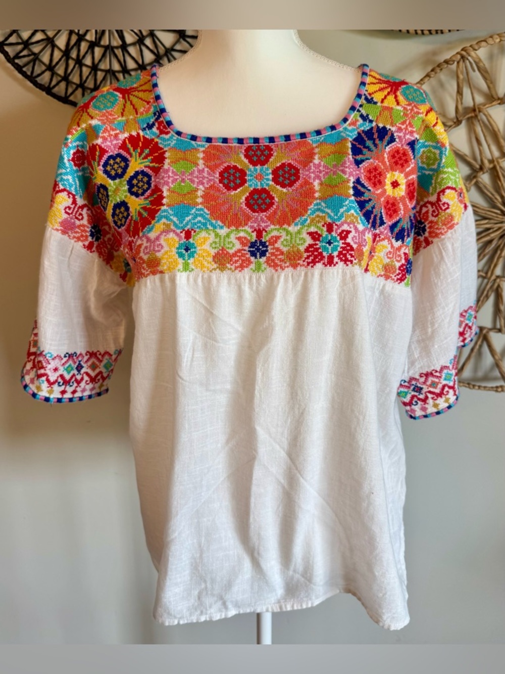 Ivy Jane White Cotton Peasant Top with Multicolor Embroidery Size M/L